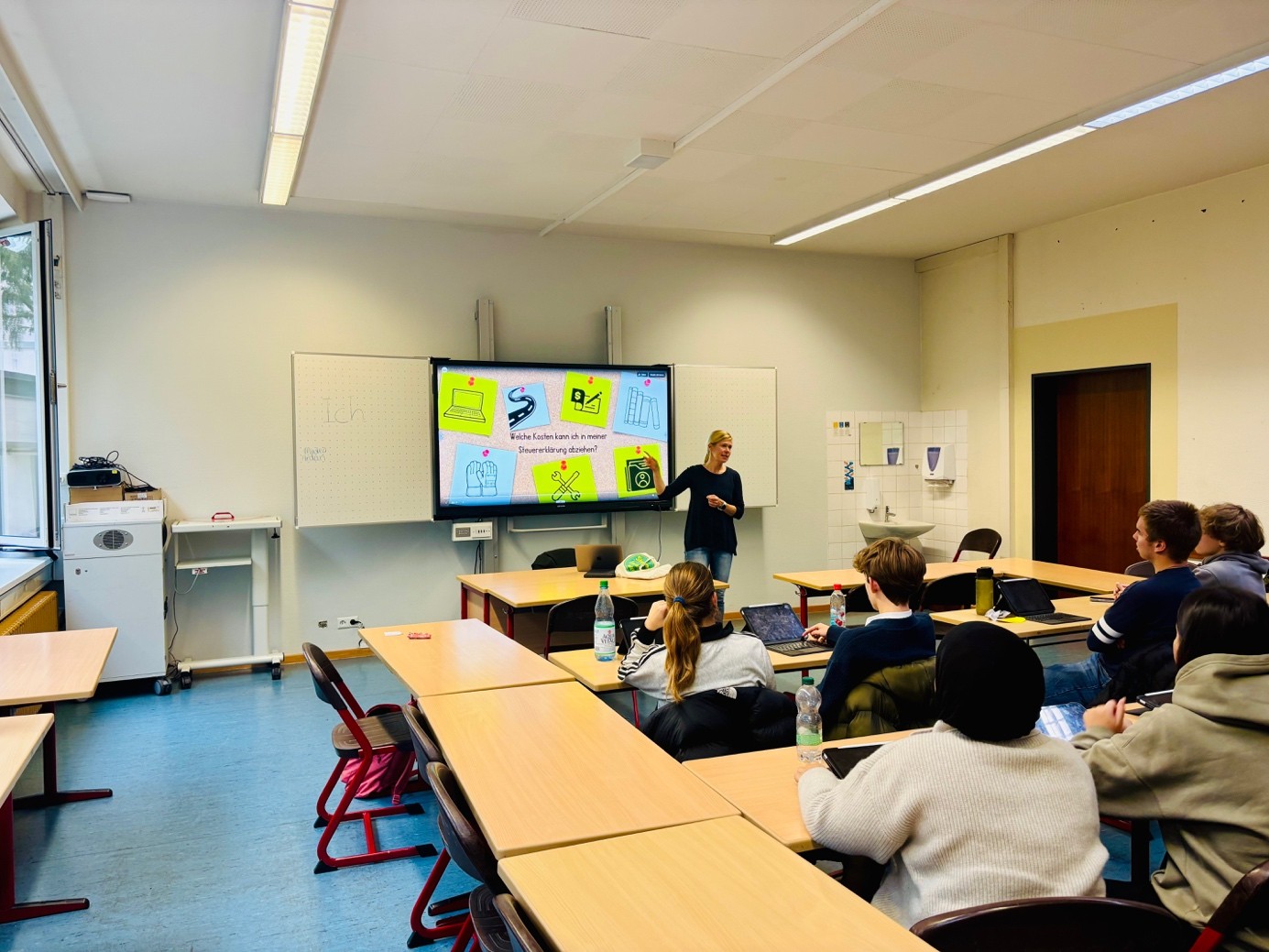 Steuer macht Schule 2025